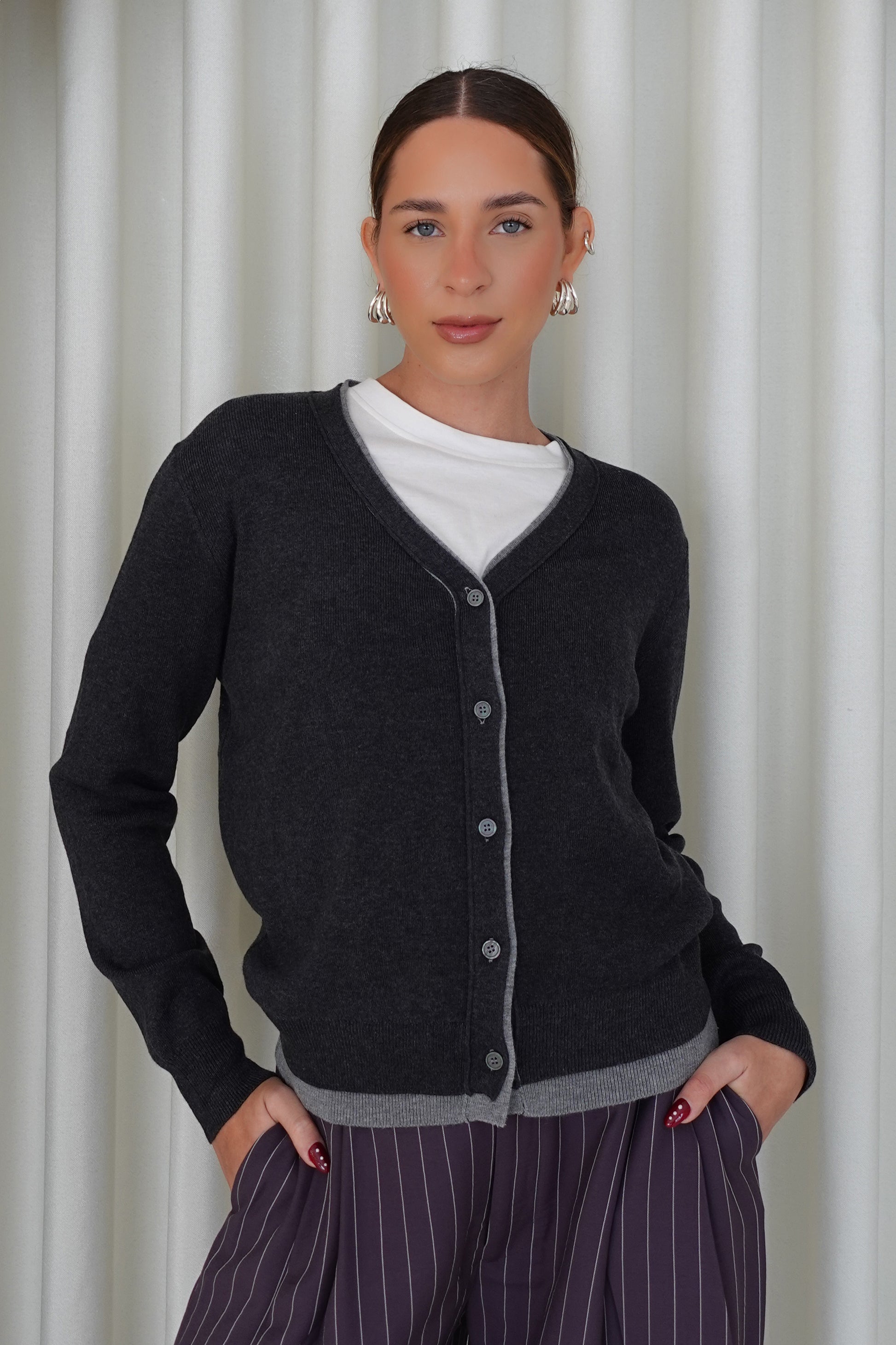 Cárdigan escote V - Gris