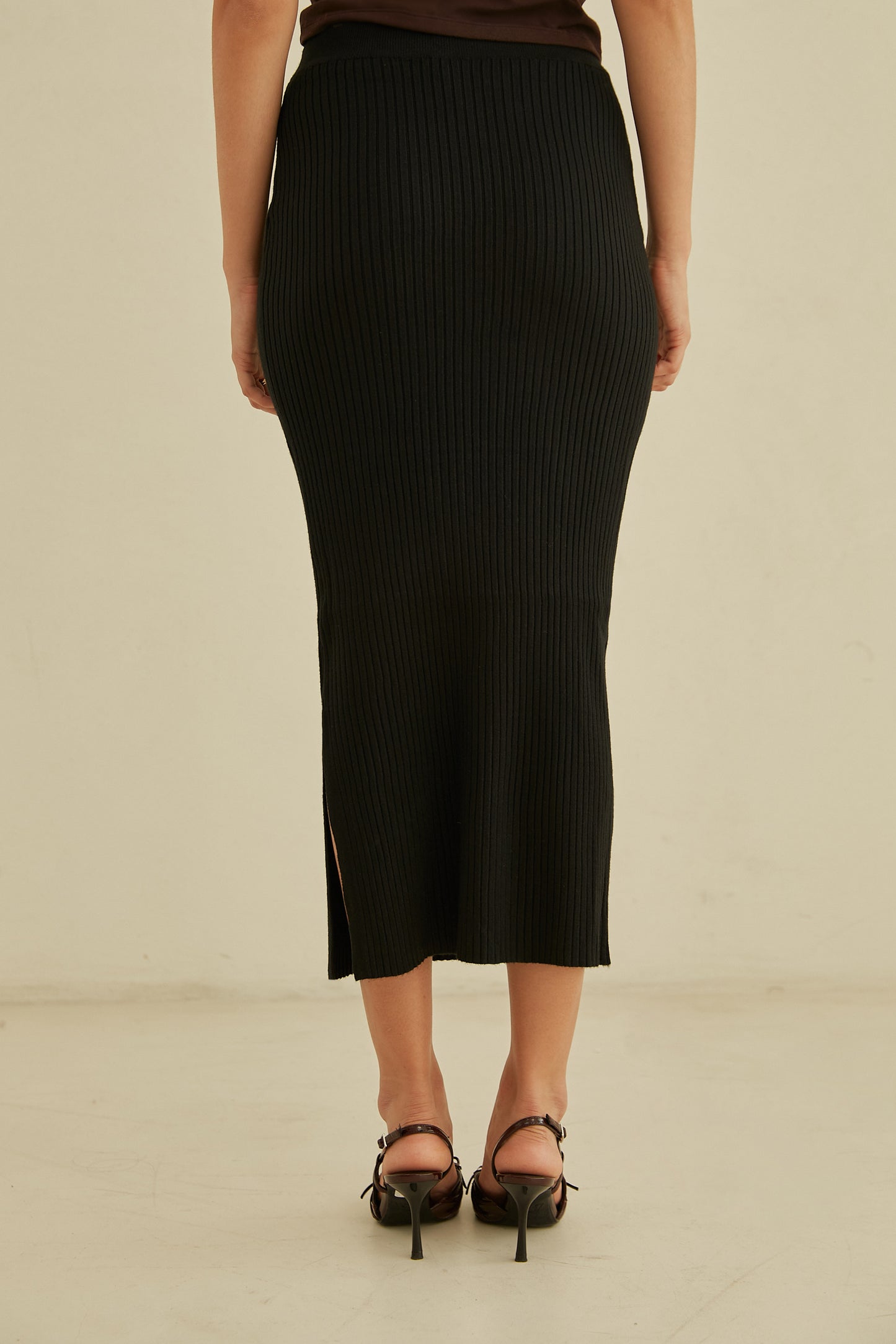 Falda midi tejida - Negro