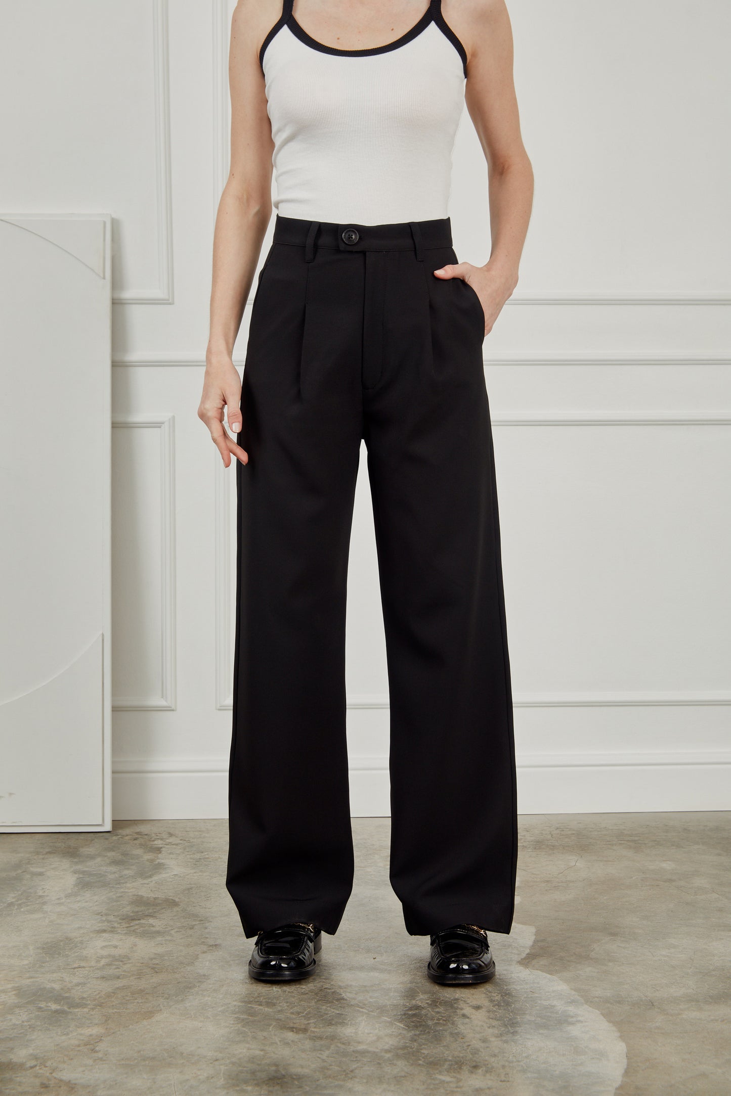 Pantalón sastre recto con cruce - Negro
