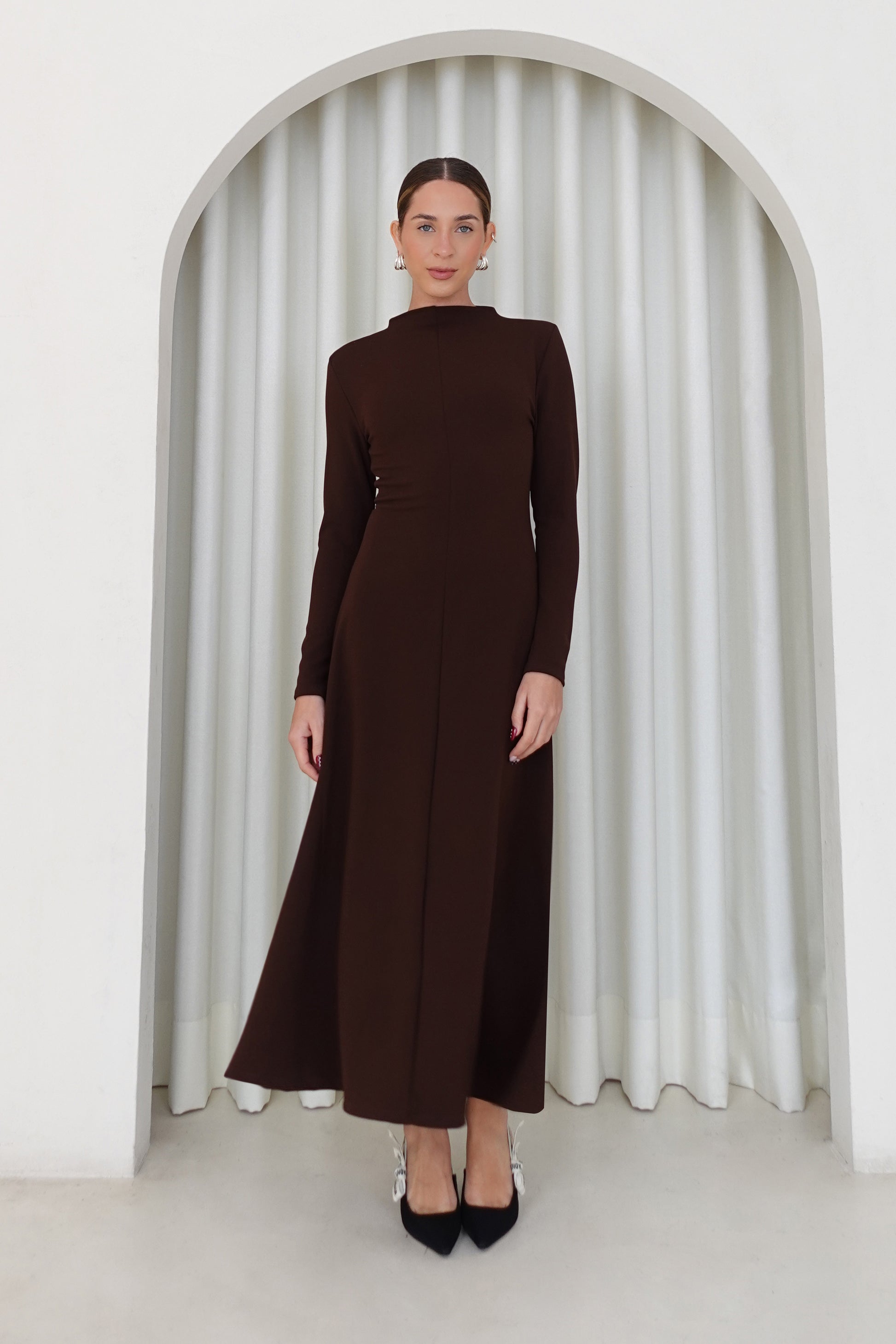 Vestido midi manga larga - Chocolate