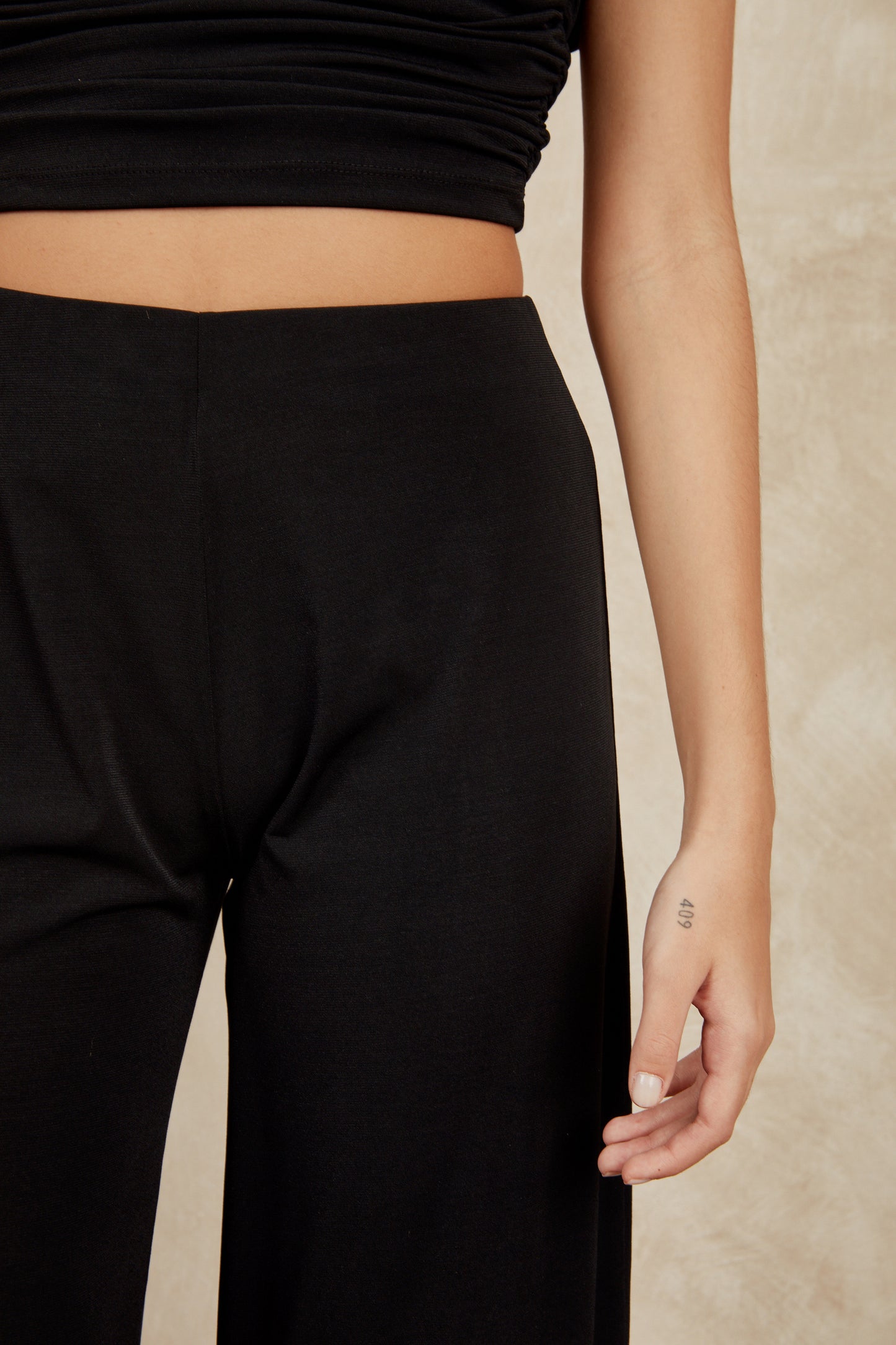 Pantalón wide leg fluido - Negro