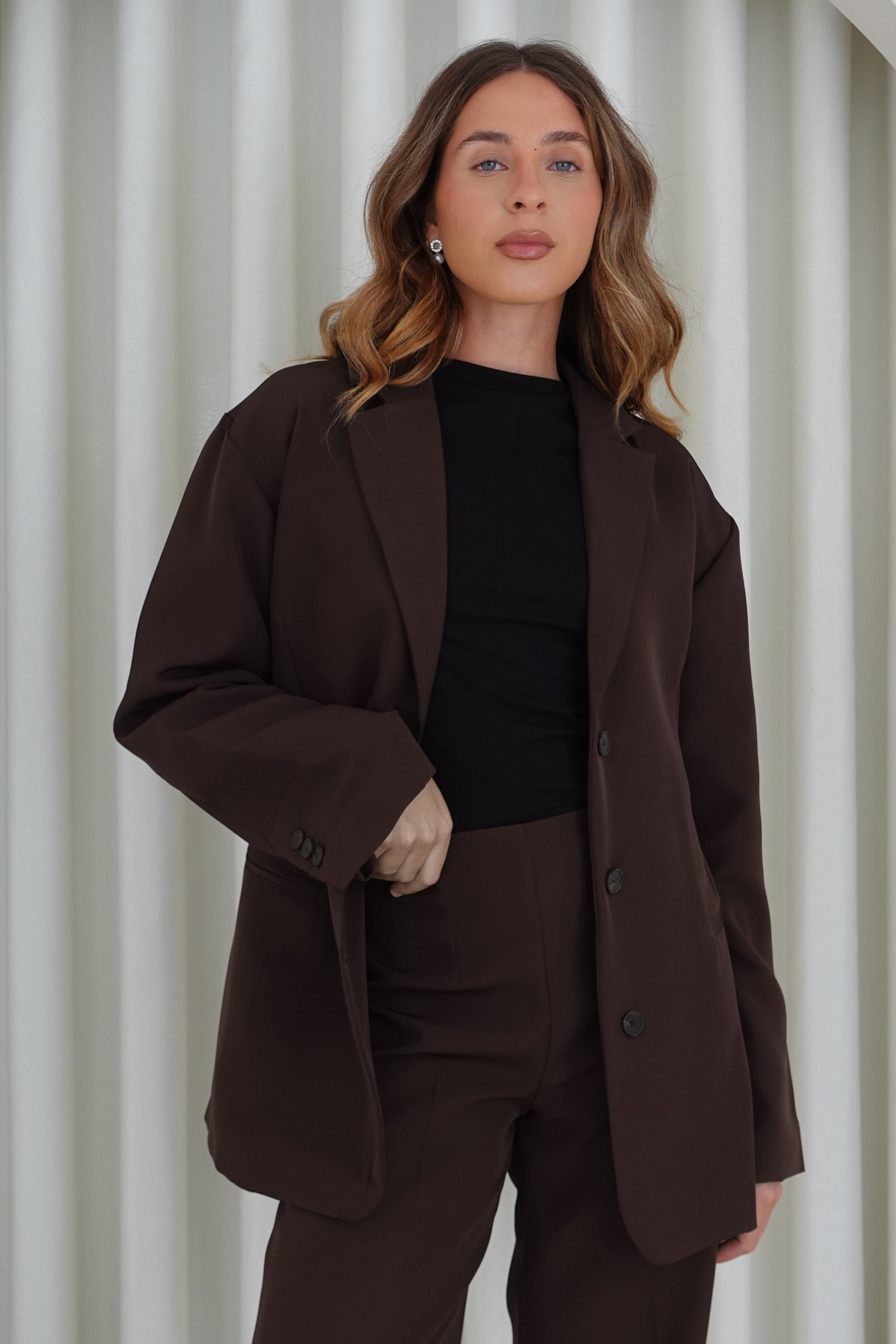 Blazer con cinturón - Marrón