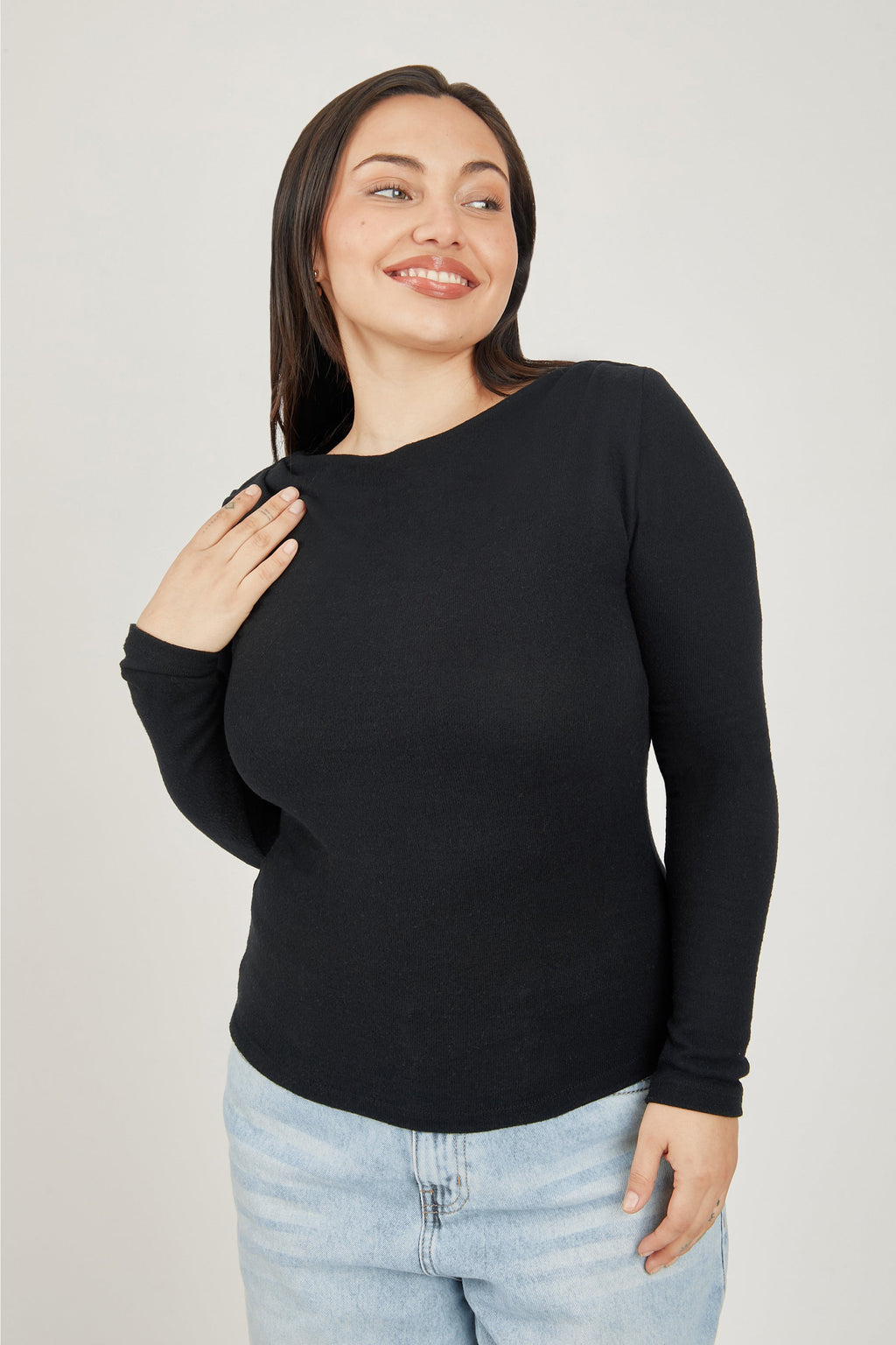 Top cuello ojal manga larga - Negro