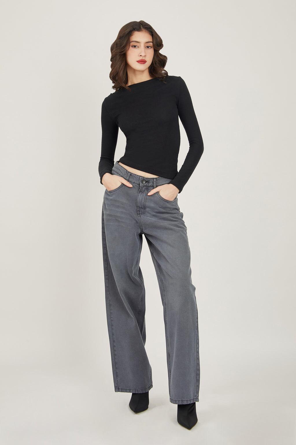 Top cuello ojal manga larga - Negro