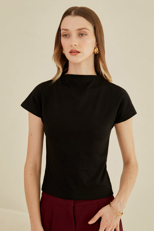Top cuello alto - Negro