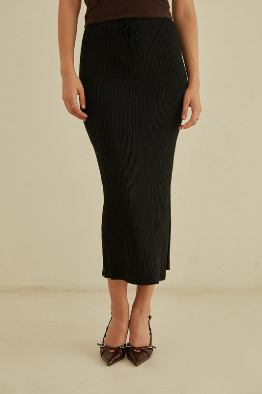 Falda midi tejida  - Negro
