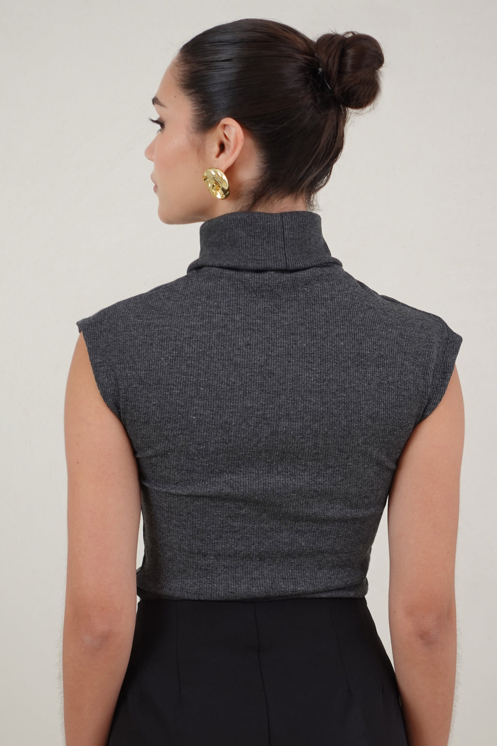 Top rib manga caída - Gris
