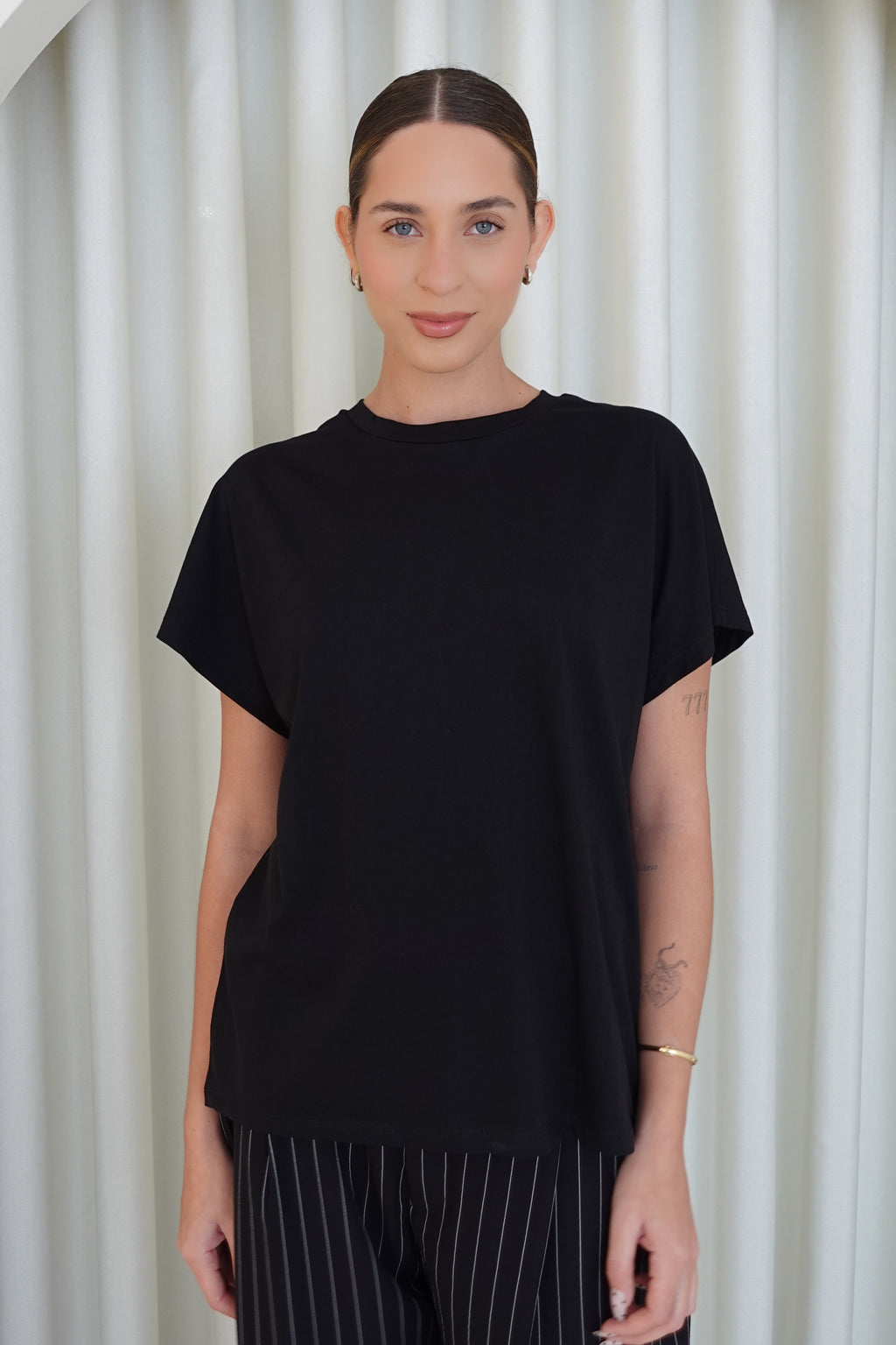 Camiseta manga caída - Negro