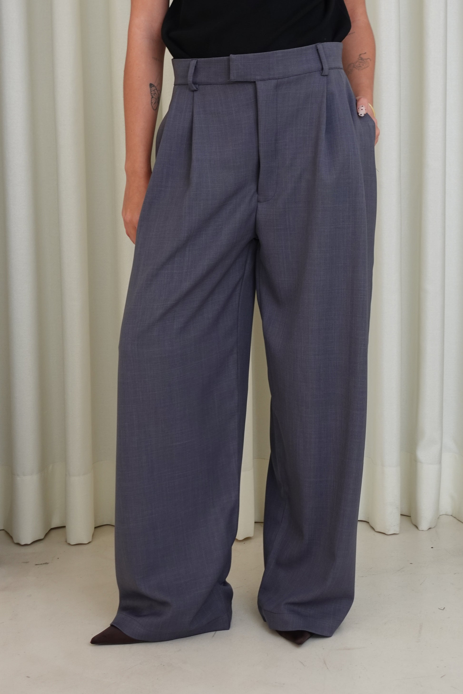 Pantalón sastre con cruce - Gris oscuro