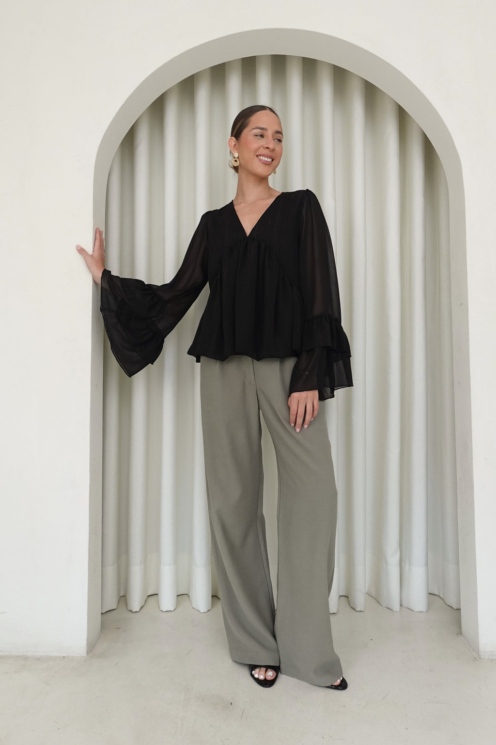 Blusa escote V - Negro