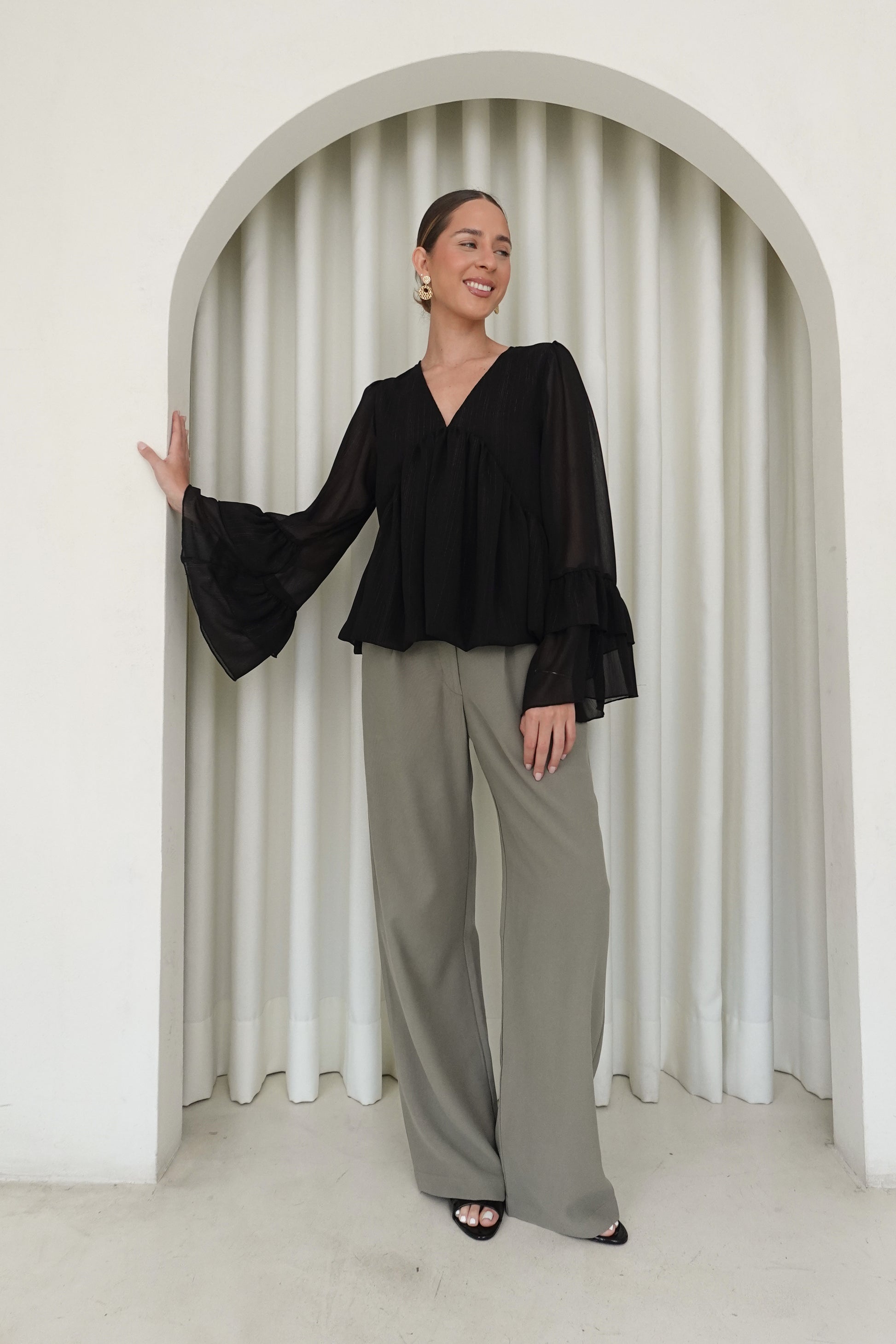 Blusa escote V - Negro