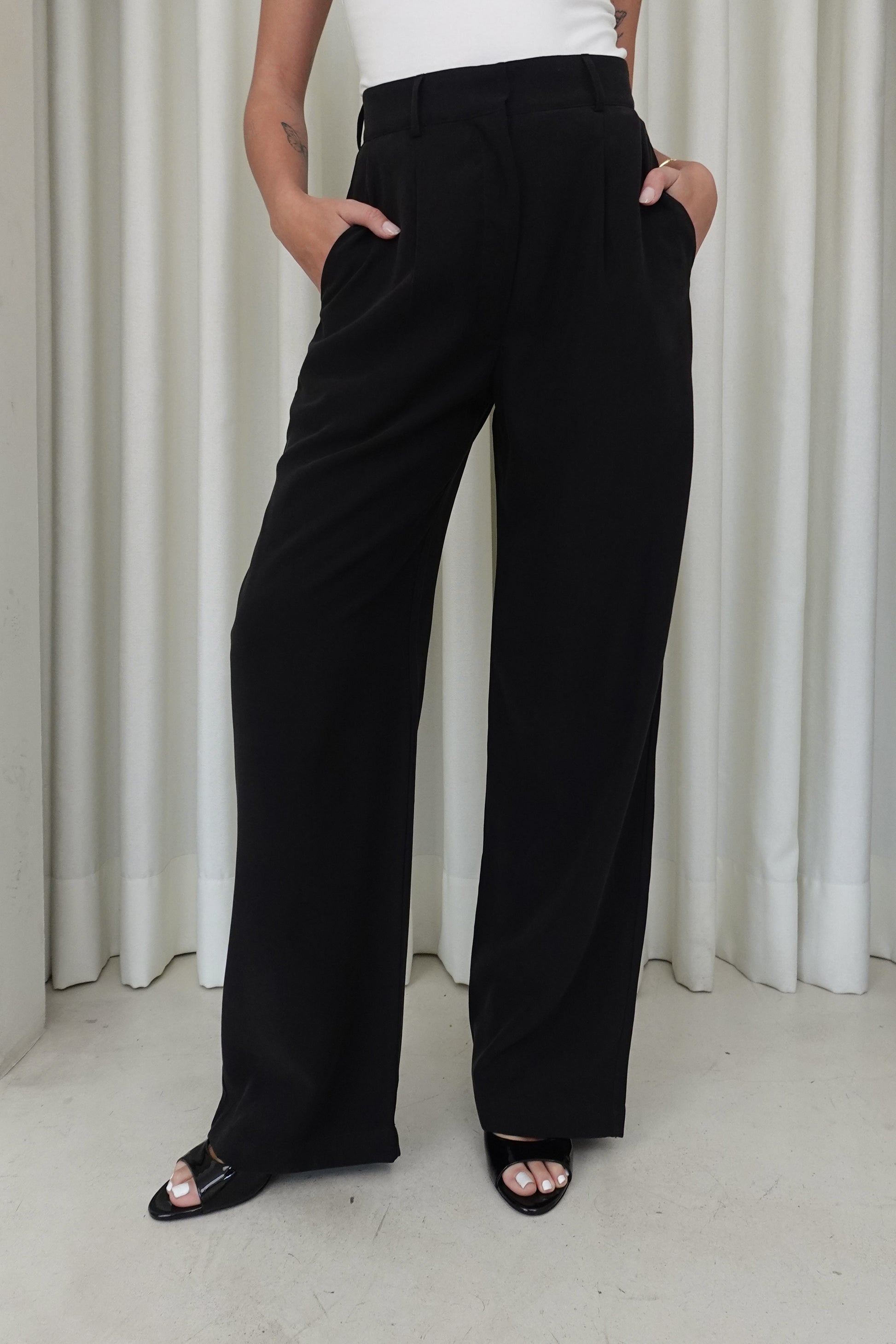 Pantalón recto - Negro