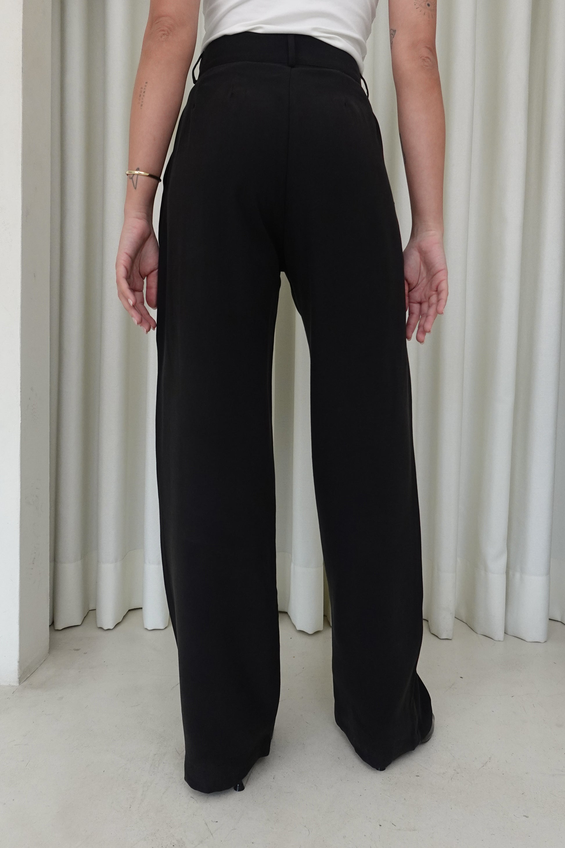 Pantalón recto - Negro