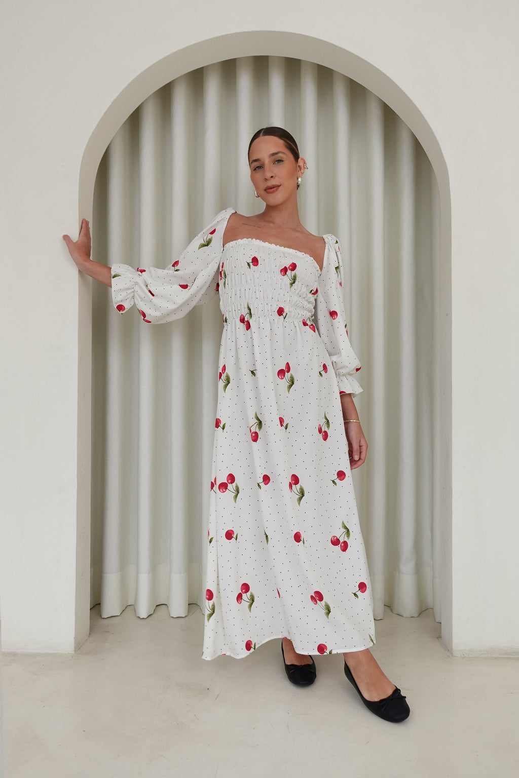 Vestido midi cerezas - Perla