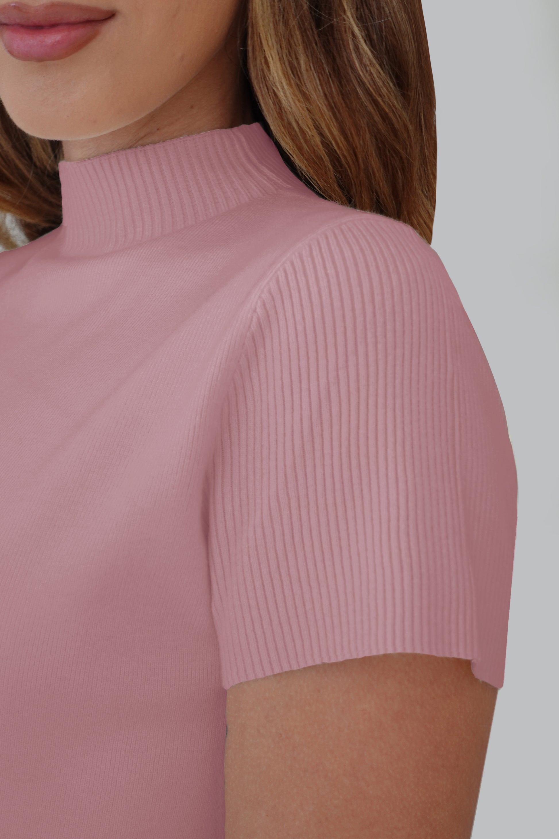 Suéter tejido cuello alto - Rosado