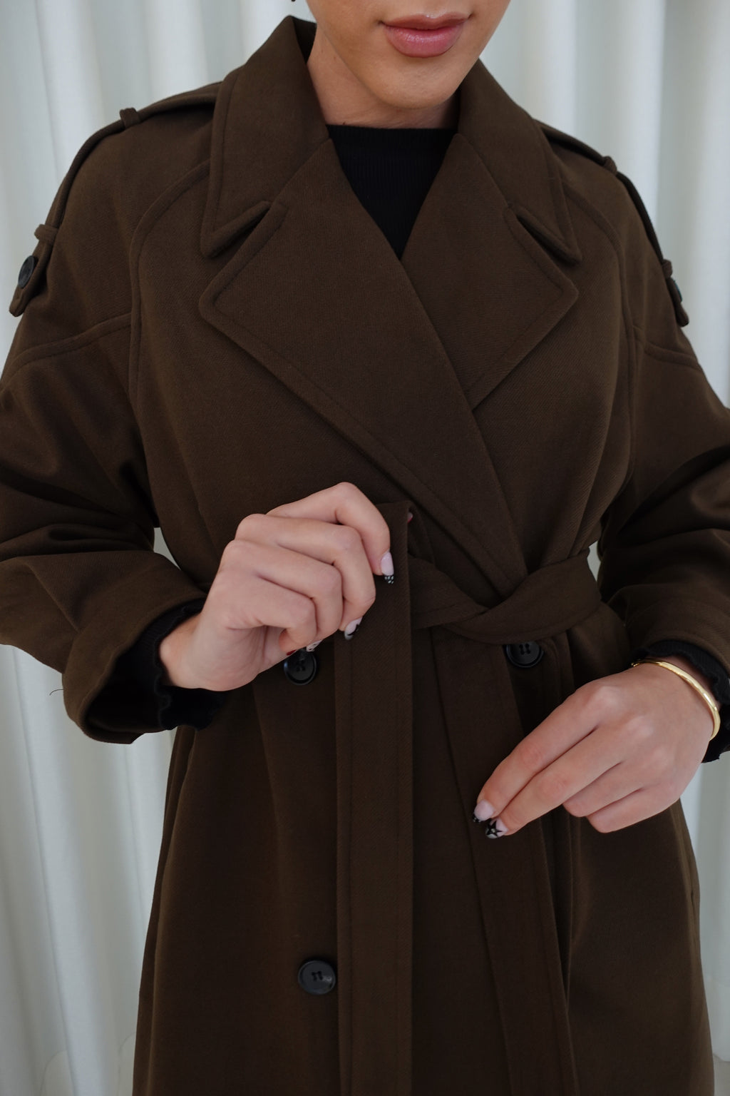 Gabardina larga con cinturón - Marrón
