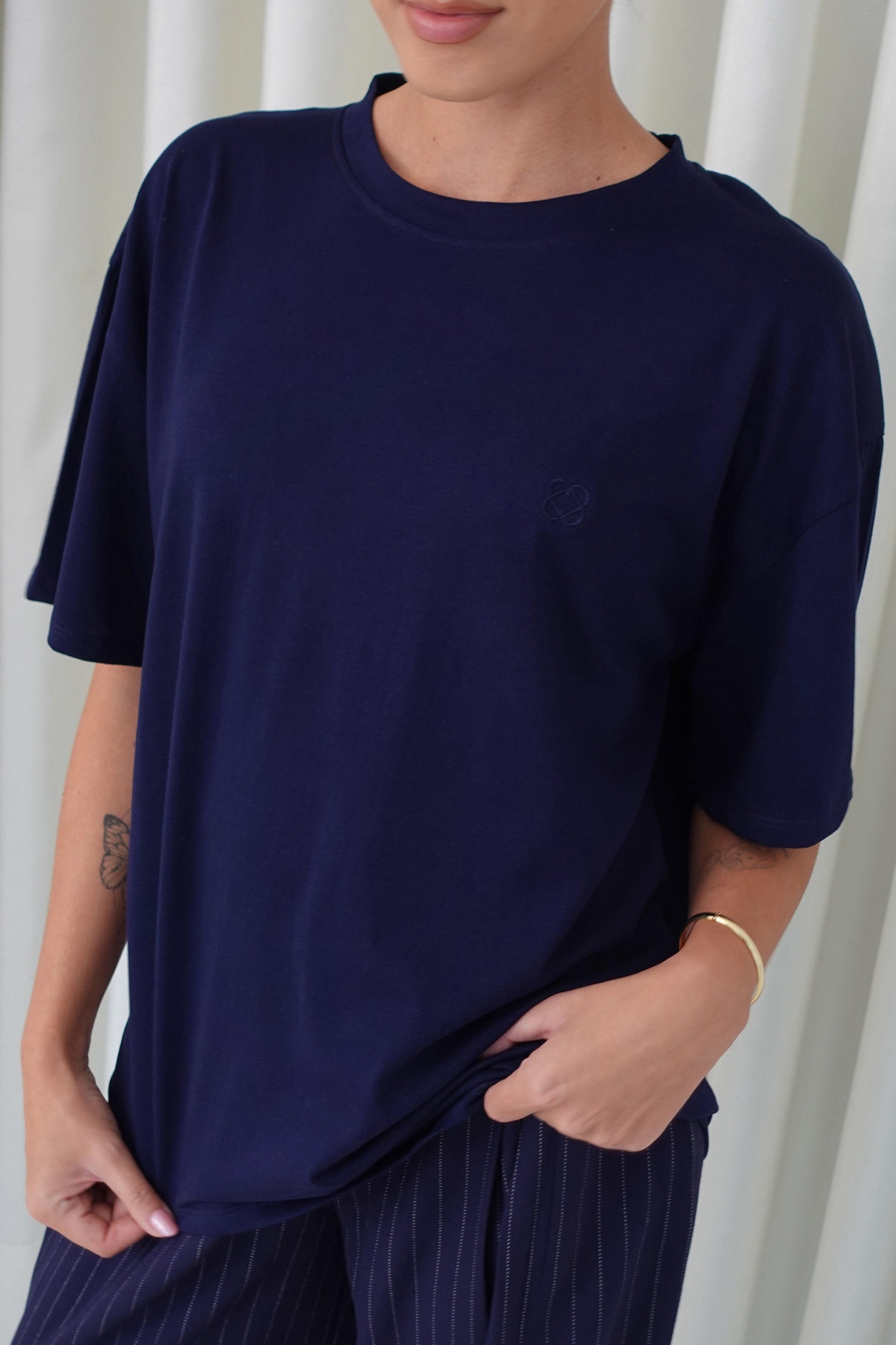 Camiseta oversized bordada - Azul