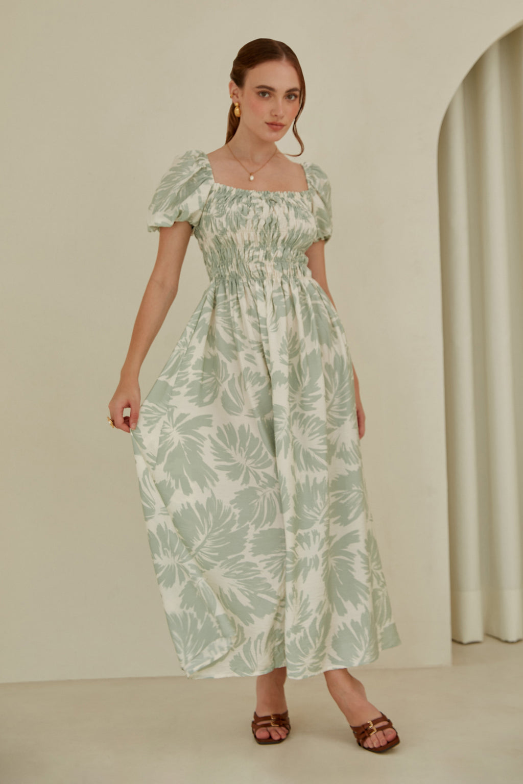 Vestido midi manga globo - Verde