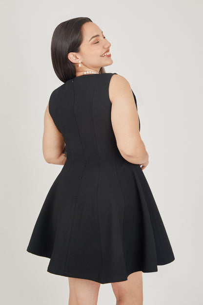 Vestido corto halter con vuelo - Negro