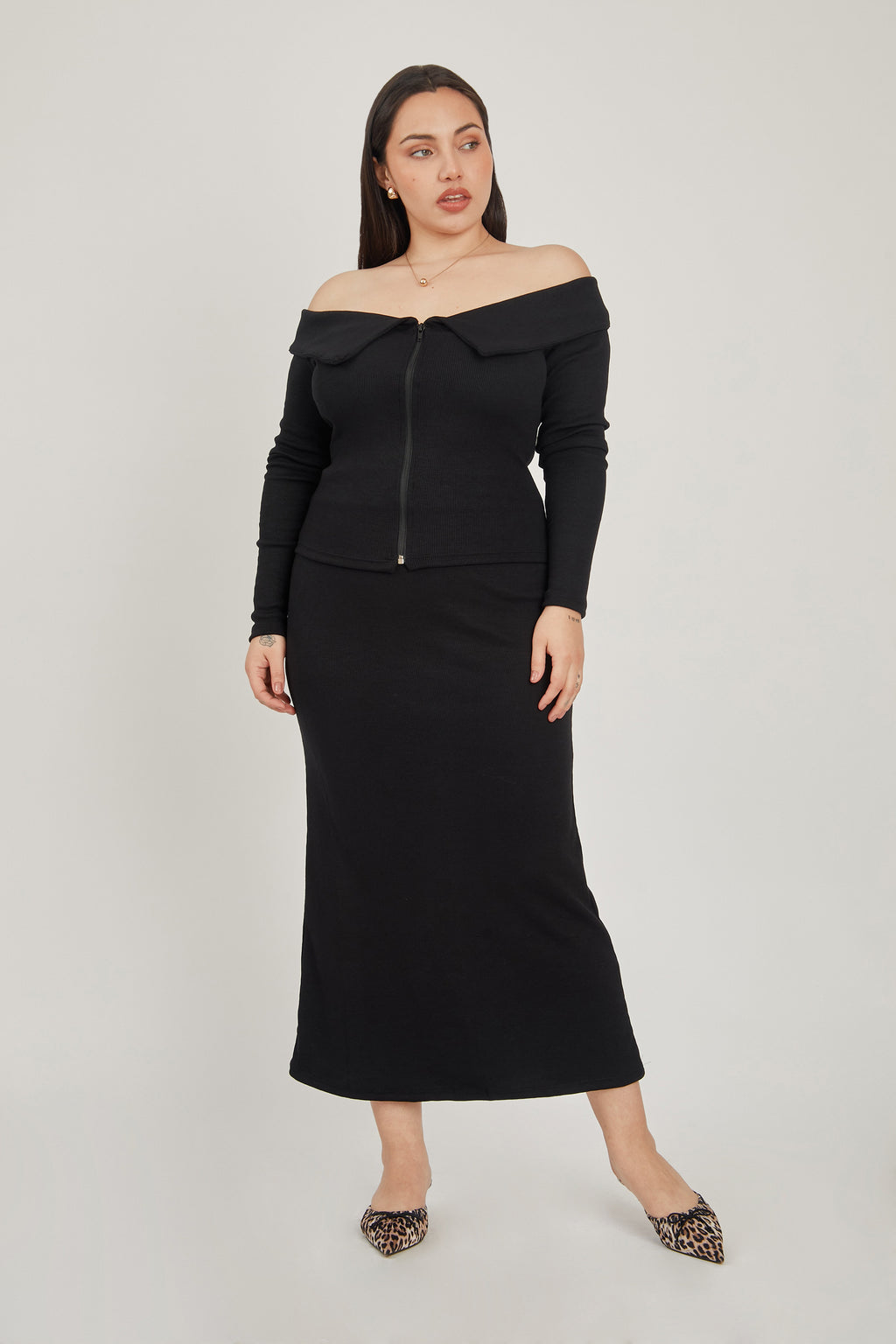 Casaca off shoulder rib - Negro