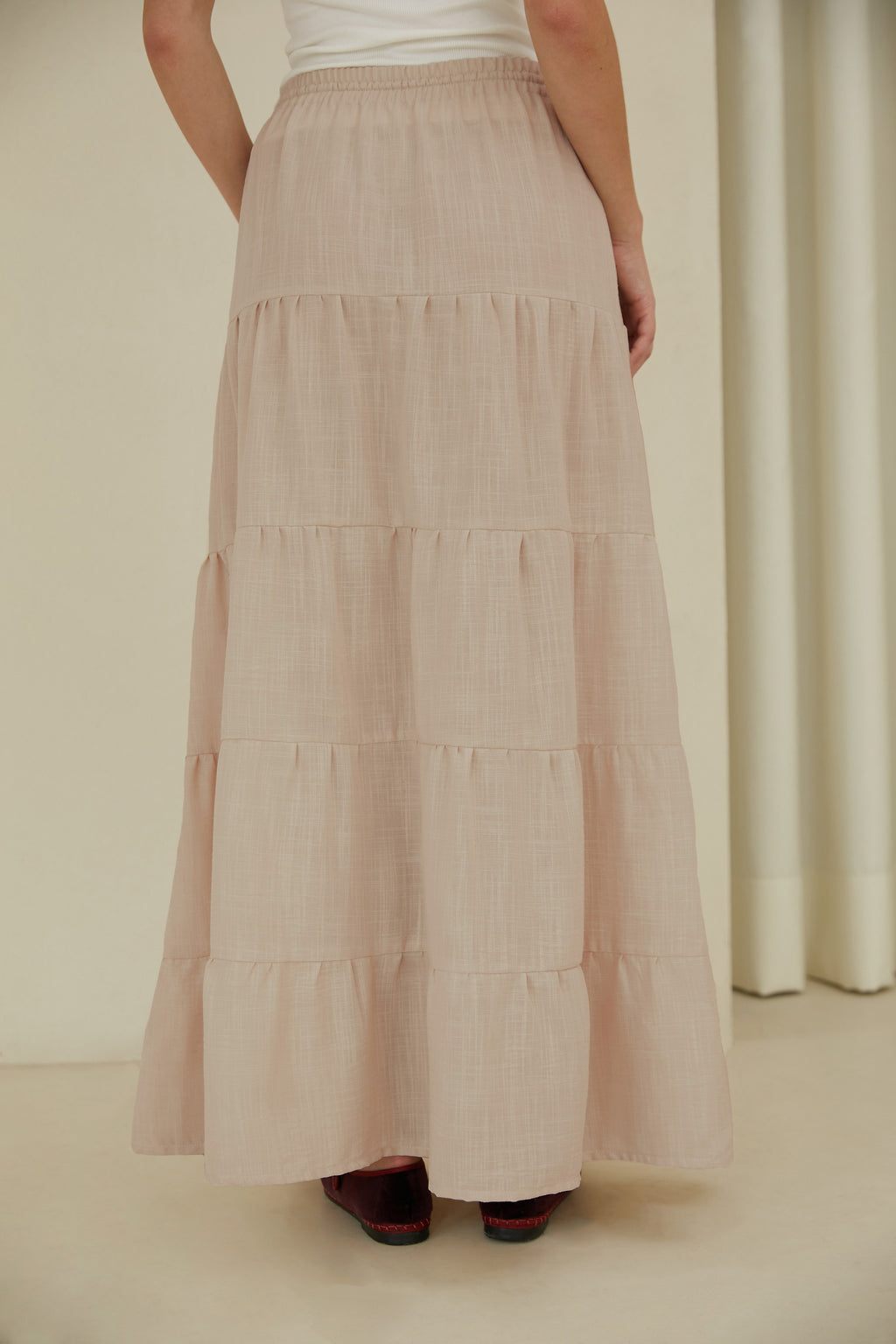 Falda midi con pretina elasticada - Beige