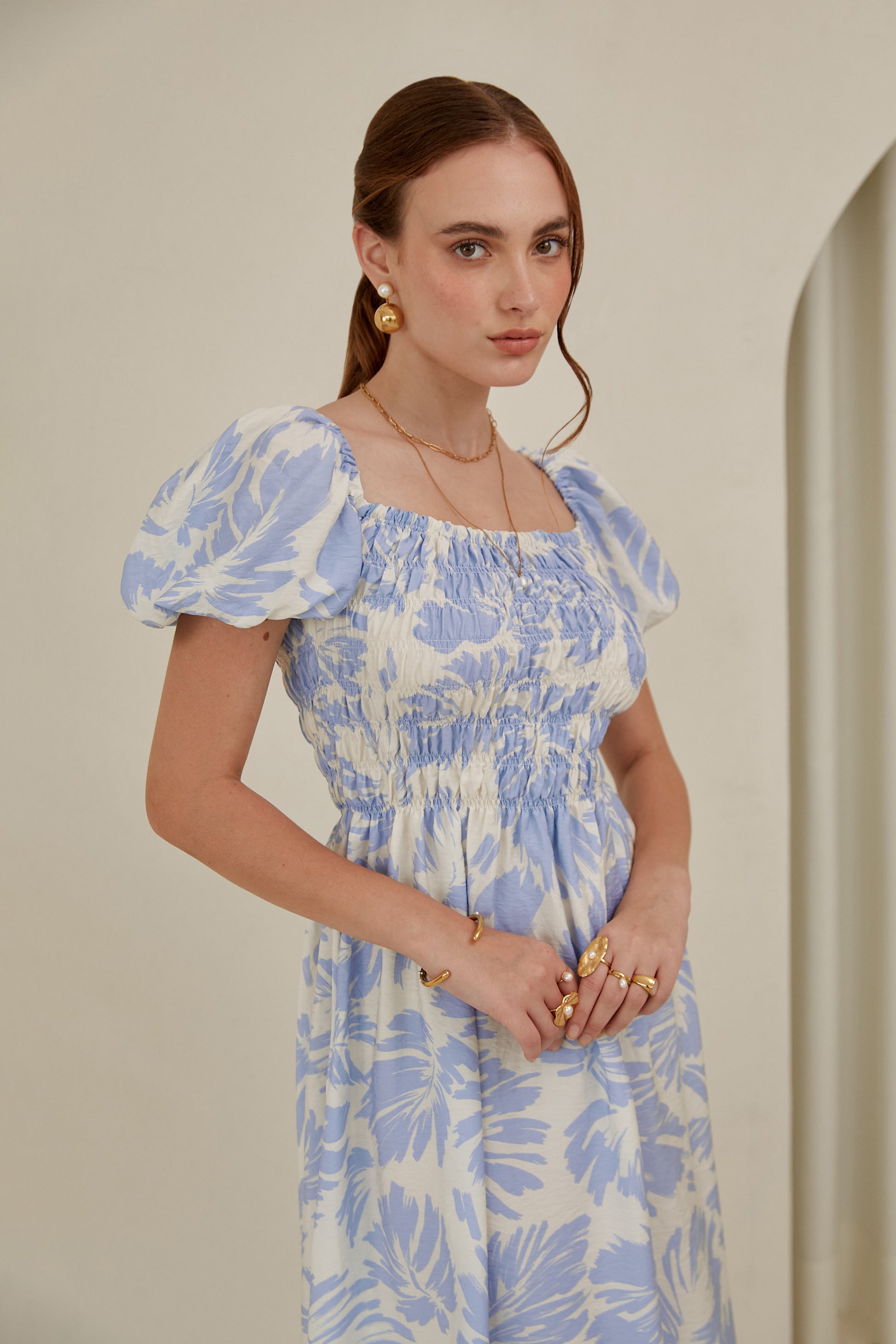 Vestido midi manga globo - Celeste