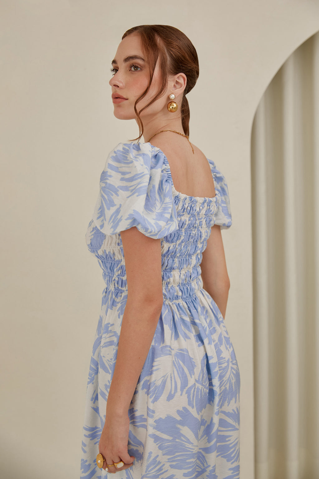 Vestido midi manga globo - Celeste